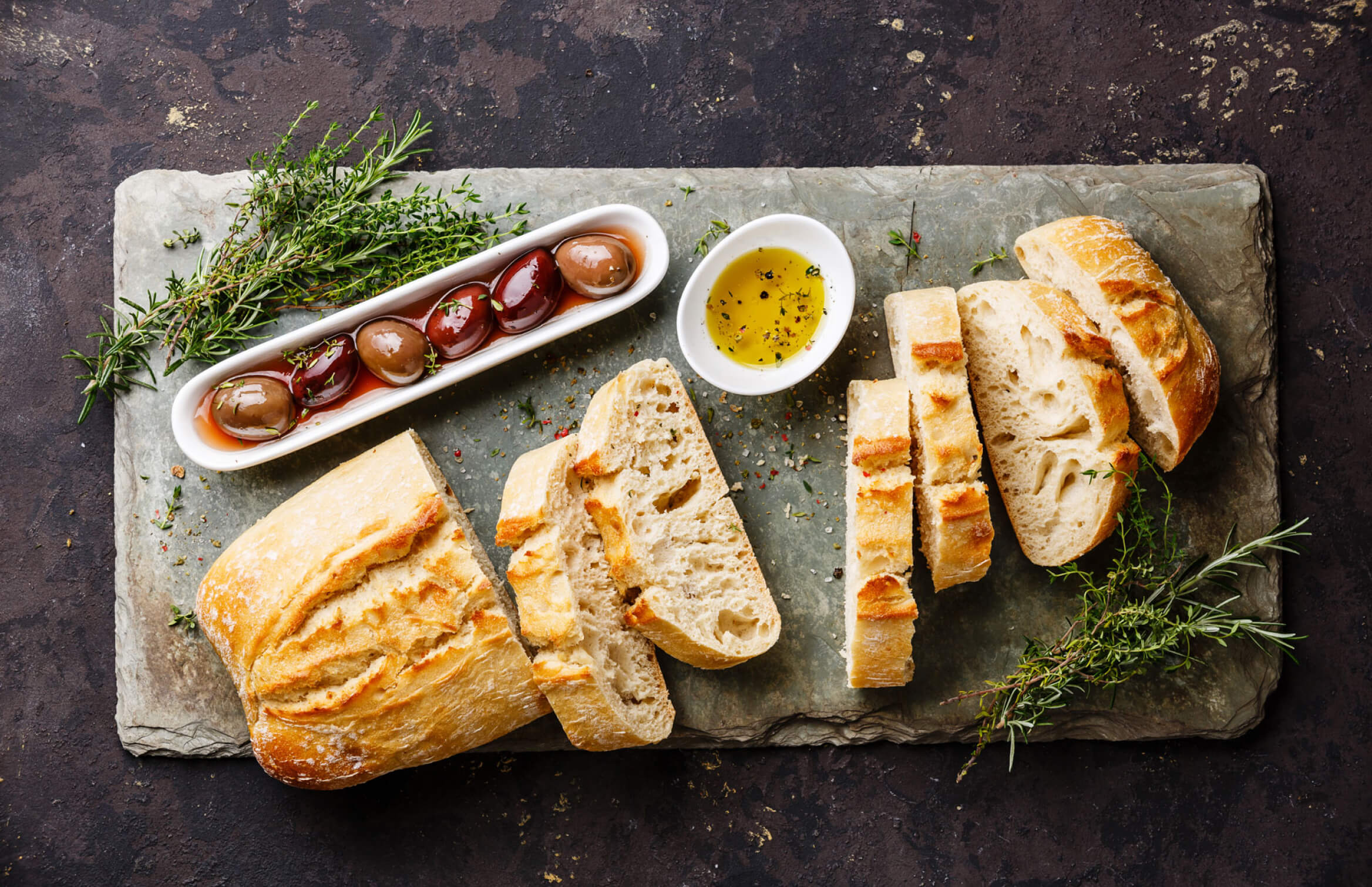 Bread, olives and olive oil